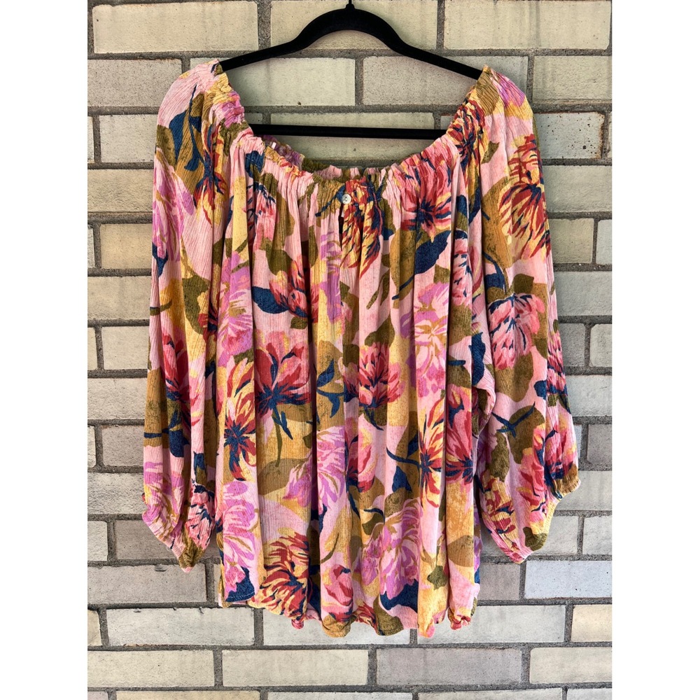Terra & Sky Floral Crepe Knit Off Shoulder Blouse Pink Size 2X 20W-22W